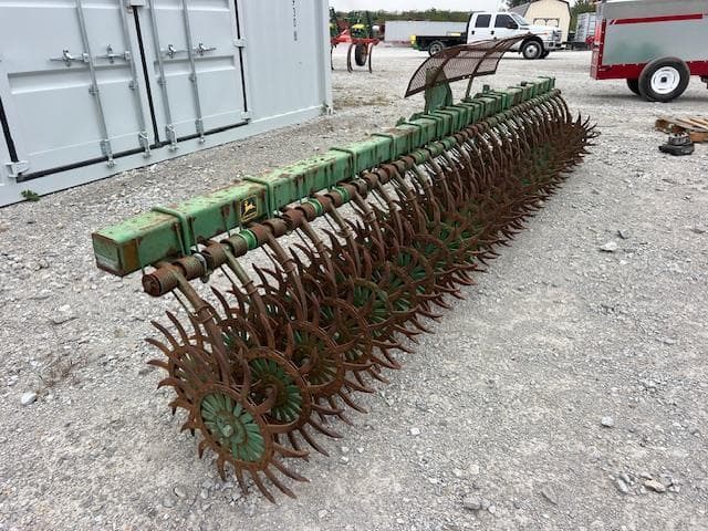 Image of John Deere 400 equipment image 4