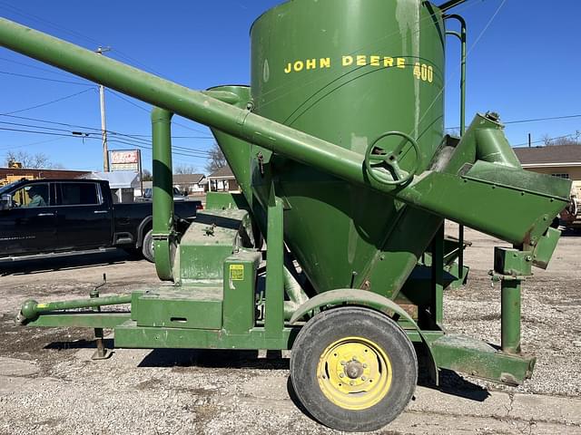 Image of John Deere 400 equipment image 2