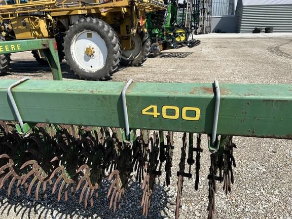 Image of John Deere 400 equipment image 3