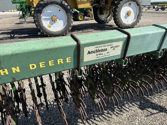 Image of John Deere 400 equipment image 1