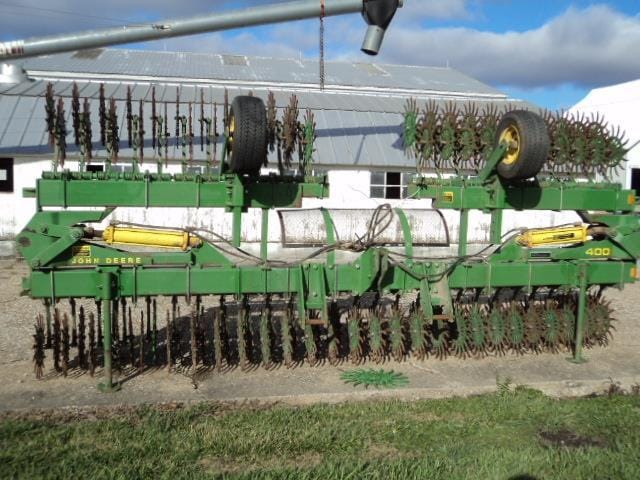 Main image John Deere 400