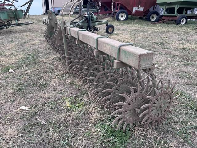 Image of John Deere 400 equipment image 3