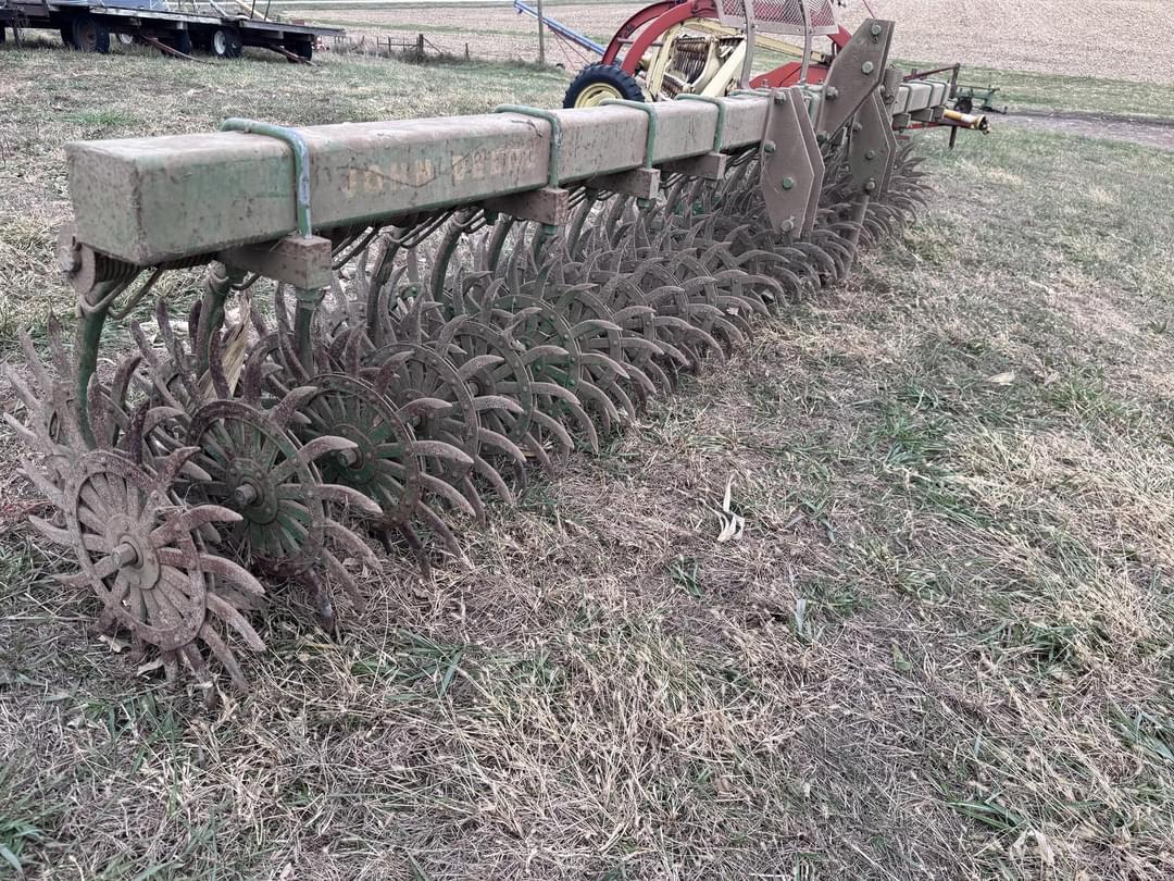 Image of John Deere 400 Primary image