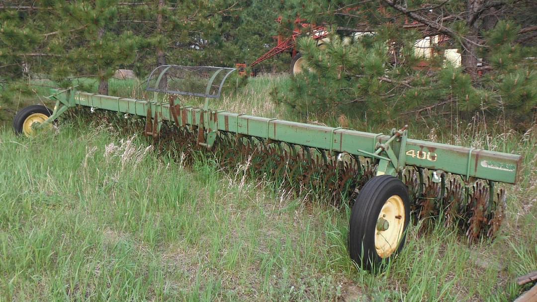 Image of John Deere 400 Primary image