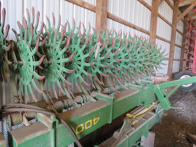 Image of John Deere 400 equipment image 3