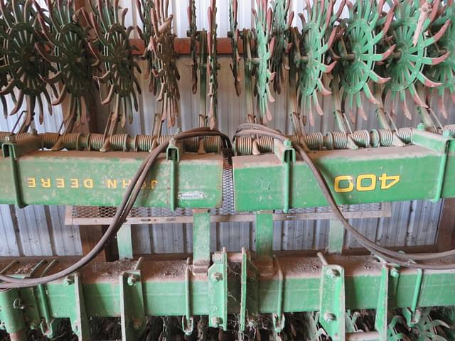 Image of John Deere 400 equipment image 2