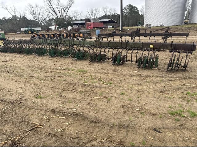 Image of John Deere 400 equipment image 2