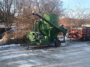 John Deere 400 Image