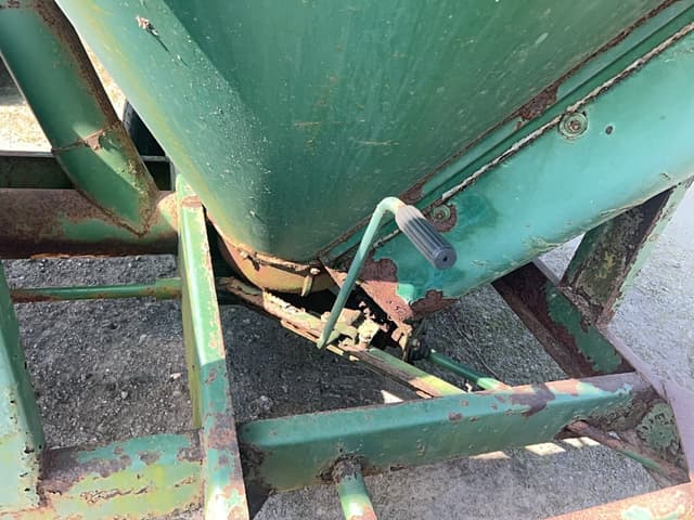 Image of John Deere 400 equipment image 3