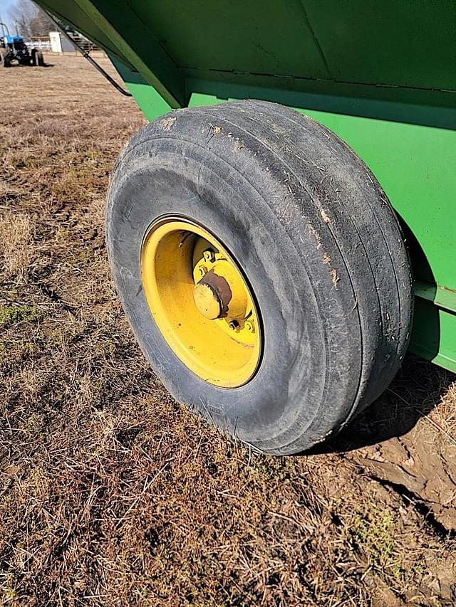 Image of John Deere 400 equipment image 3