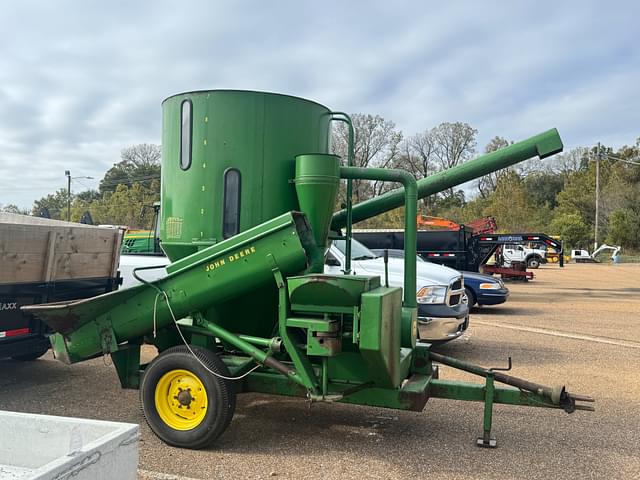 Image of John Deere 400 equipment image 3