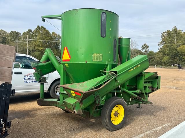 Image of John Deere 400 equipment image 4