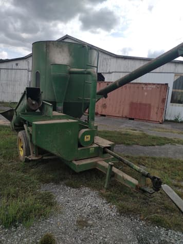 Main image John Deere 400