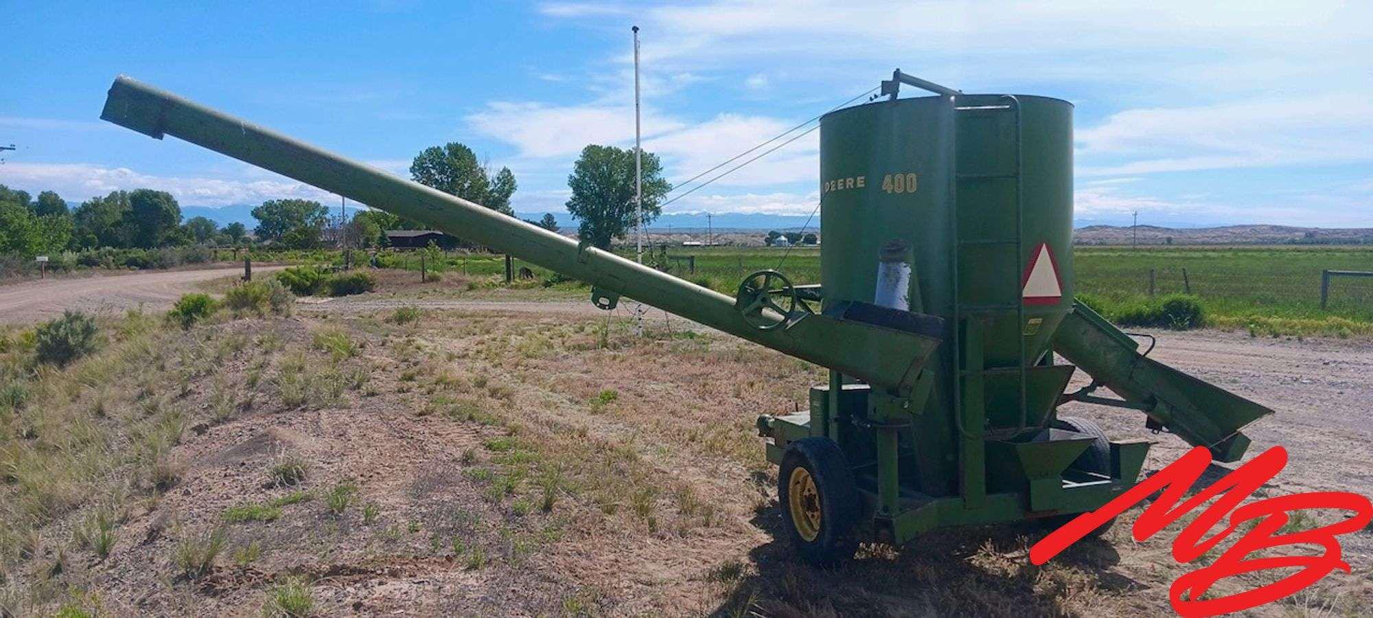 Main image John Deere 400