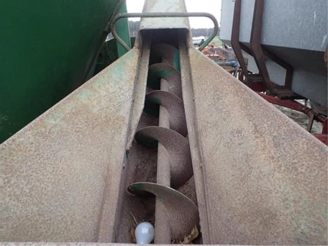 Image of John Deere 400 equipment image 3