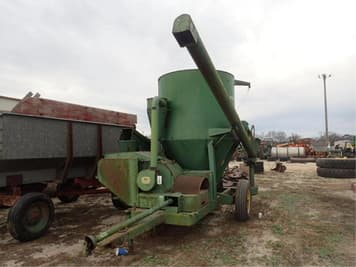 Main image John Deere 400