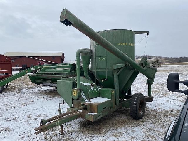 Image of John Deere 400 equipment image 1