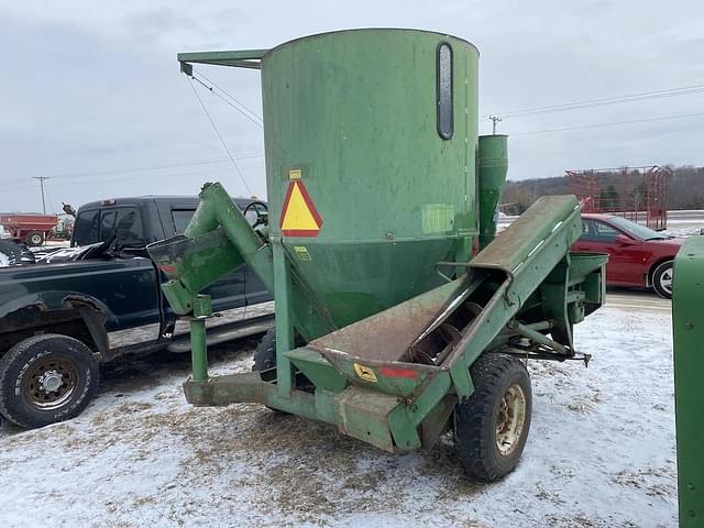 Image of John Deere 400 equipment image 3