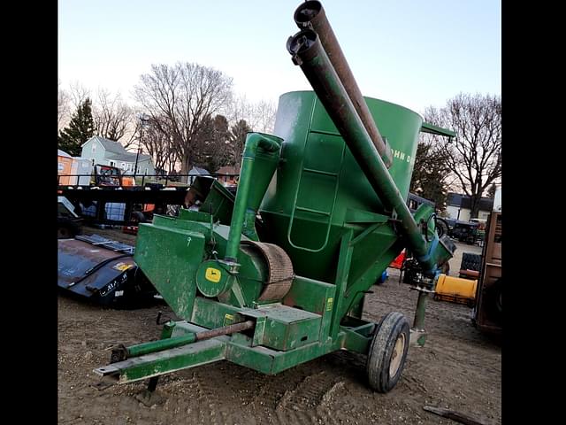 Image of John Deere 400 equipment image 2