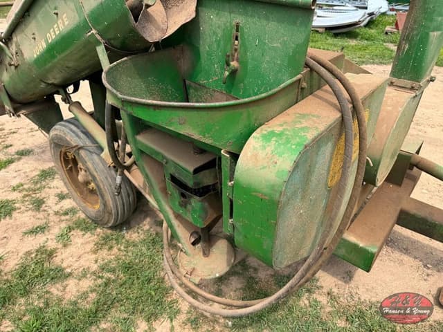 Image of John Deere 400 equipment image 3