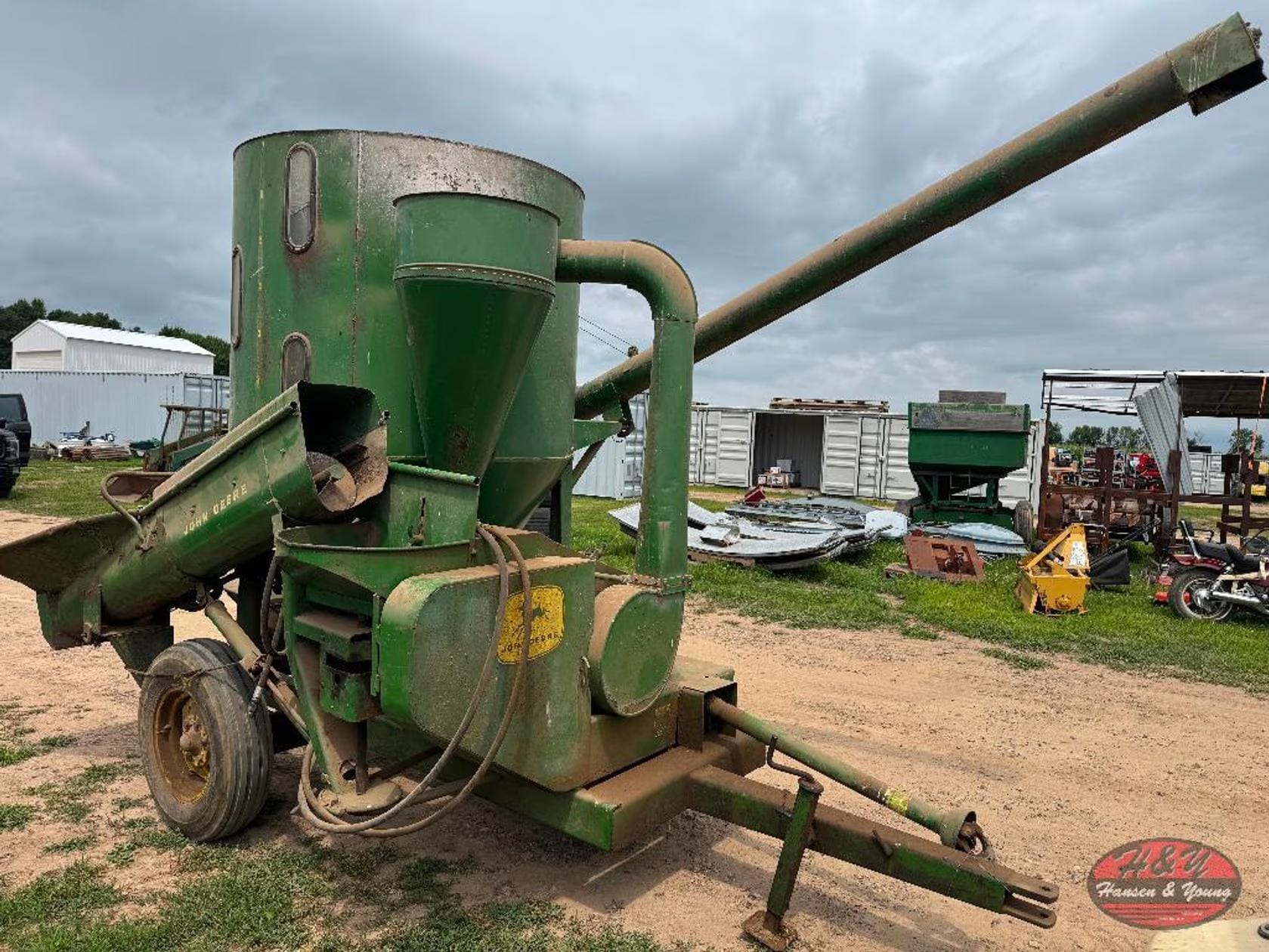 John Deere 400 Equipment Image0