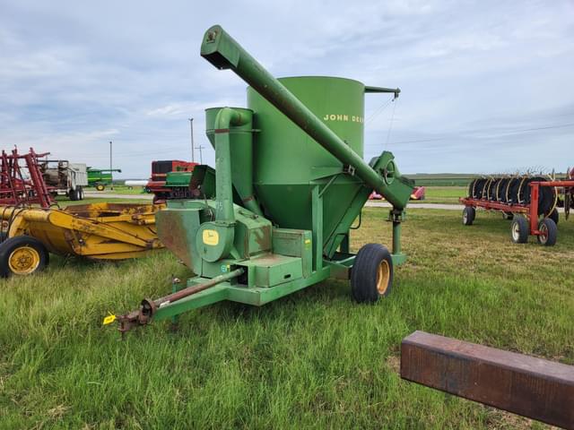 Image of John Deere 400 equipment image 1