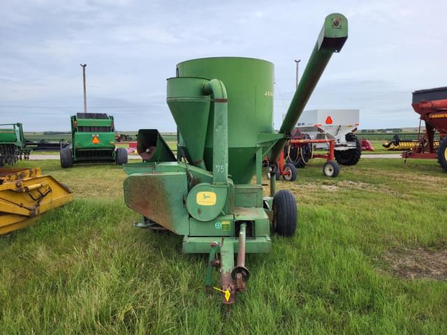 Image of John Deere 400 equipment image 4