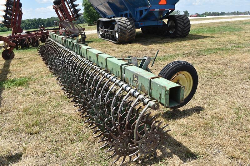 Image of John Deere 400 Primary image