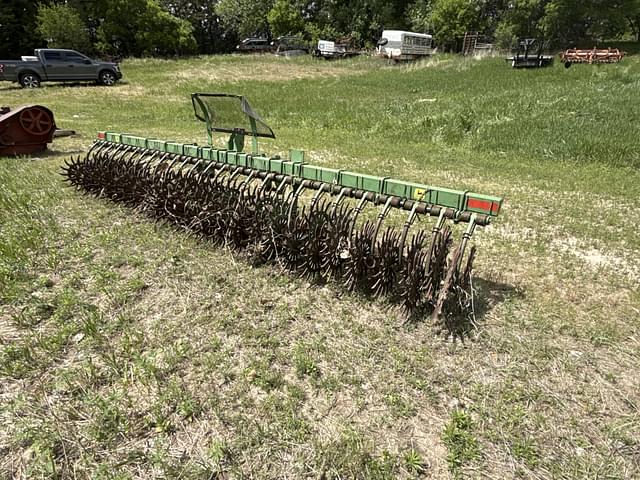 Image of John Deere 400 equipment image 4