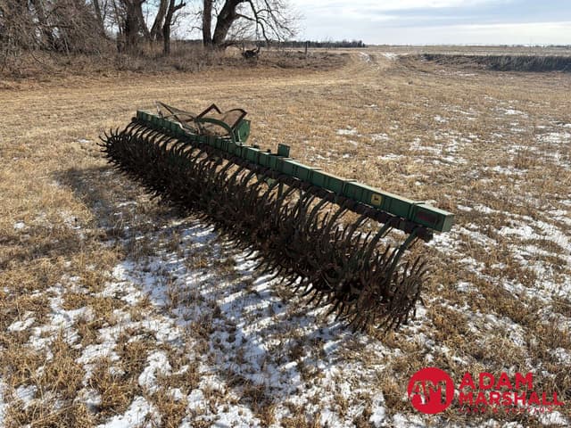 Image of John Deere 400 equipment image 4