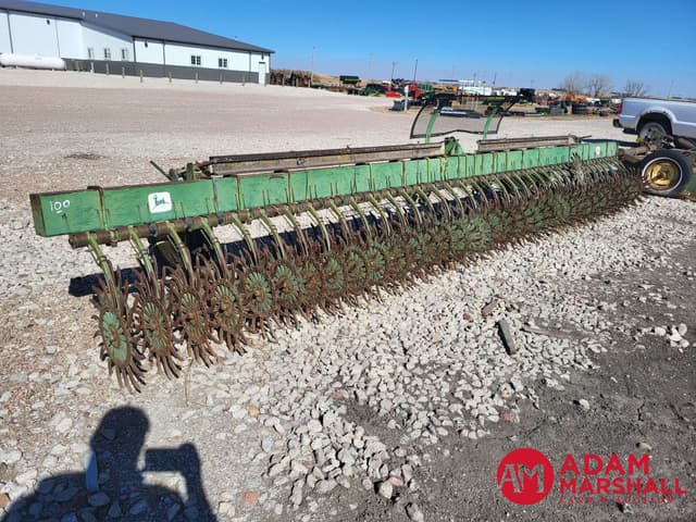 Image of John Deere 400 equipment image 3