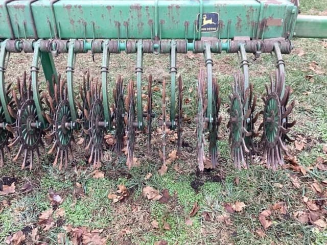 Image of John Deere 400 equipment image 3