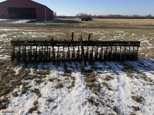 Image of John Deere 400 equipment image 2