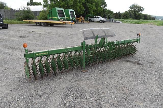 Image of John Deere 400 equipment image 1