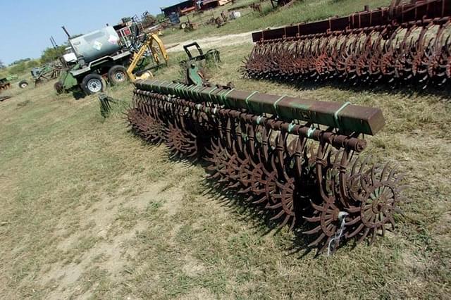 Image of John Deere 400 equipment image 4