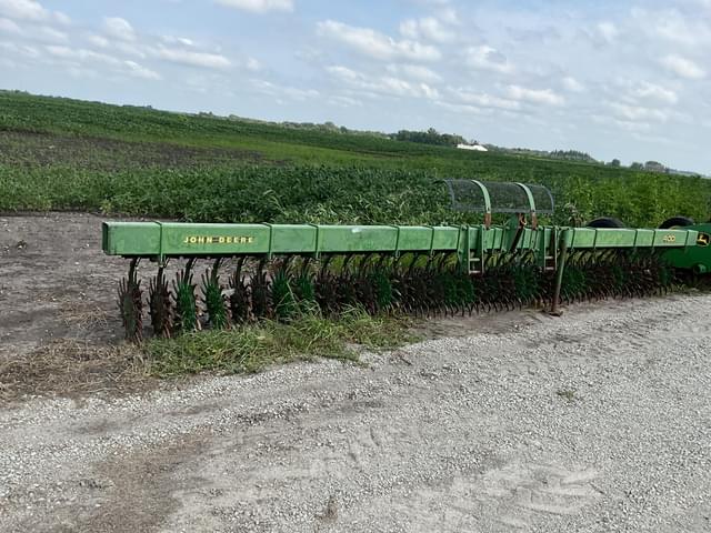Image of John Deere 400 equipment image 2