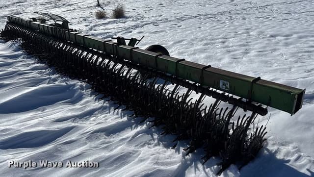 Image of John Deere 400 equipment image 4