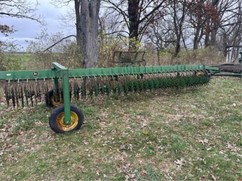 Main image John Deere 400