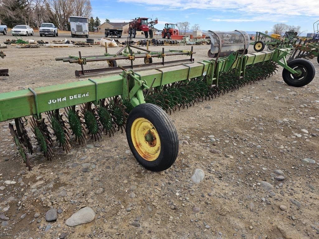 Image of John Deere 400 Primary image