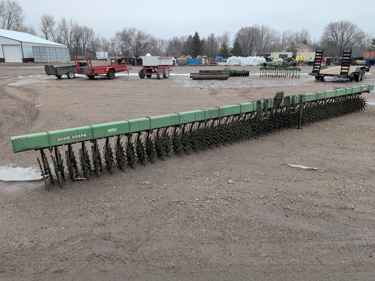 John Deere 400 Equipment Image0