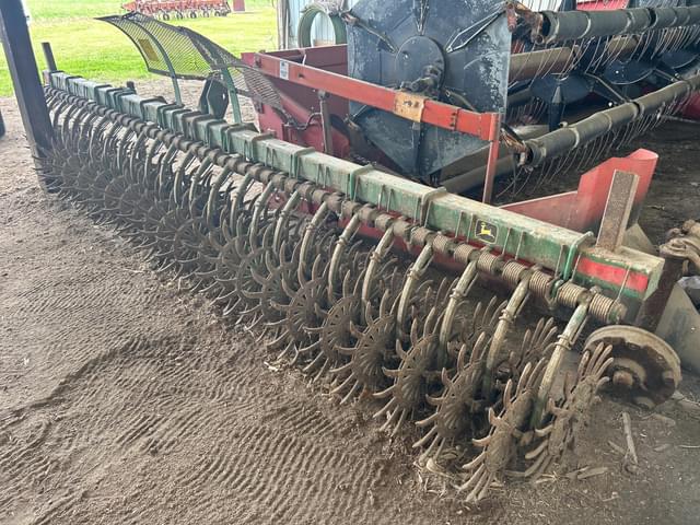 Image of John Deere 400 equipment image 3