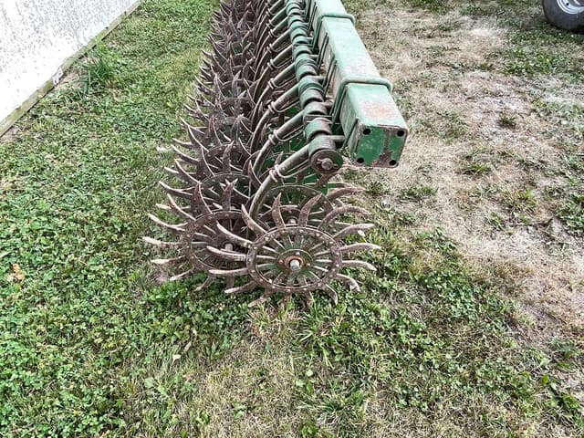 Image of John Deere 400 equipment image 3