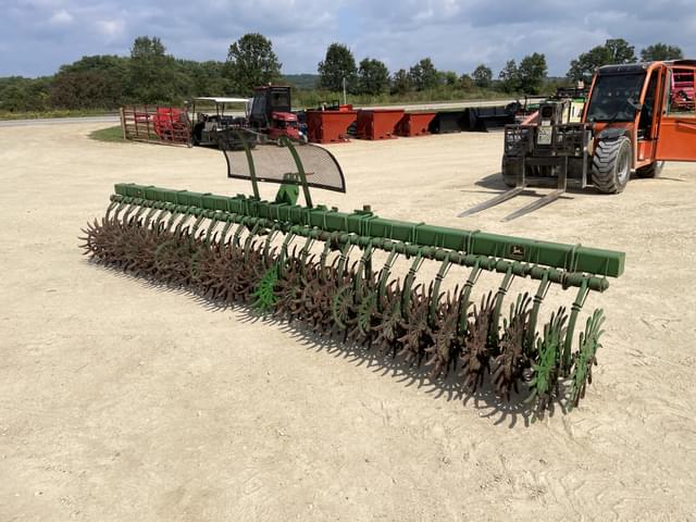Image of John Deere 400 equipment image 4