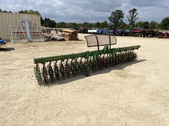 Image of John Deere 400 equipment image 2
