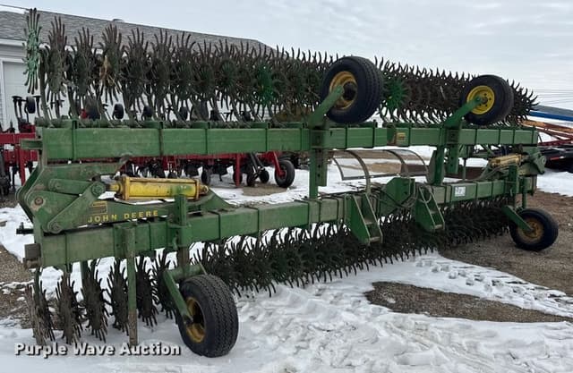 Image of John Deere 400 equipment image 2
