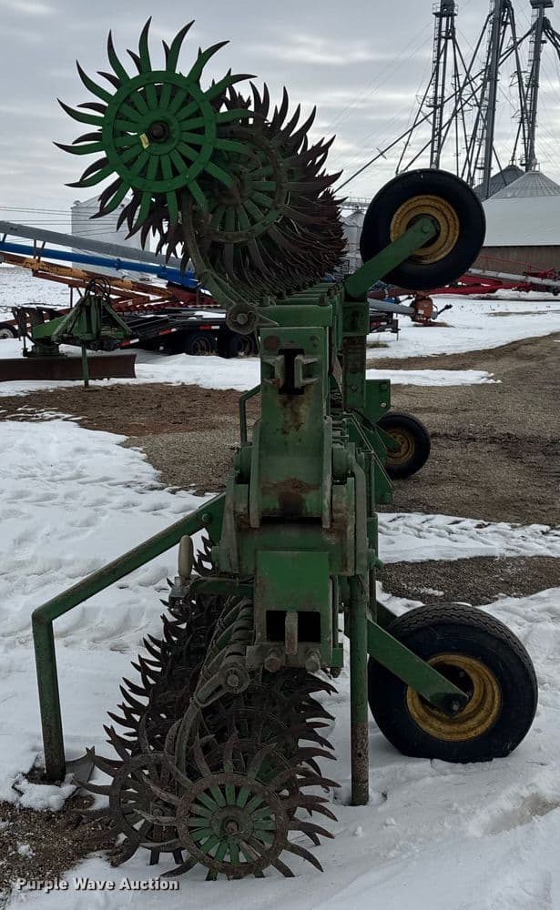 Image of John Deere 400 equipment image 3