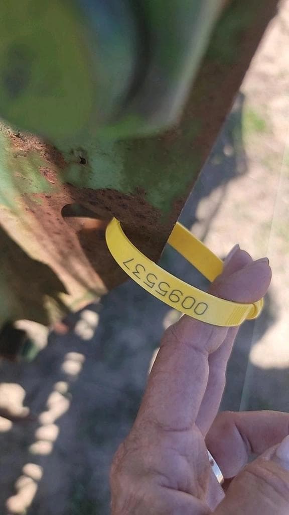 Image of John Deere 400 equipment image 4