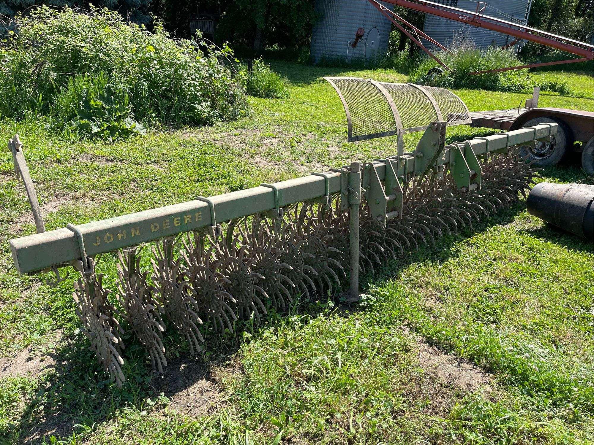 Main image John Deere 400