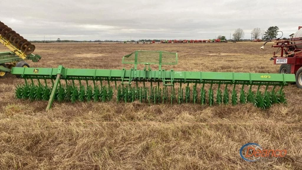 Image of John Deere 400 Image 0