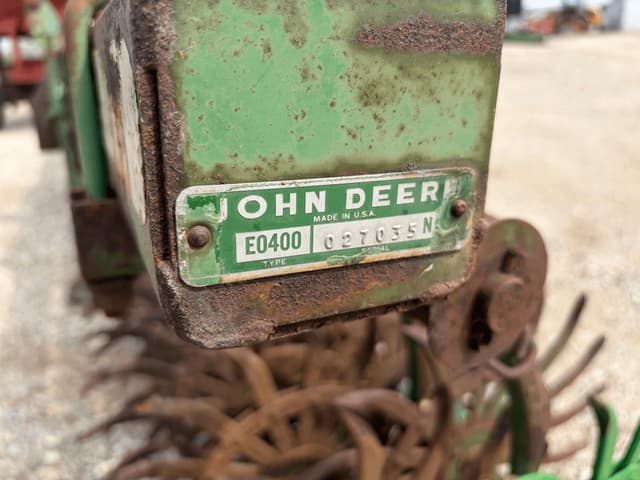 Image of John Deere E0400 equipment image 3